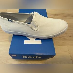 NWT Keds Classic Champion Slip-Ons 6.5 W (Run big-more like a 7)